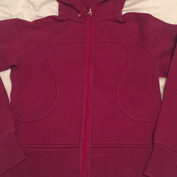 Lululemon Scuba Hoodie - Picture 3 of 8